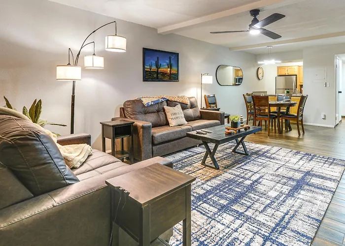 < 1 Mi To Old Town Scottsdale: W/ Patio Holiday home Scottsdale