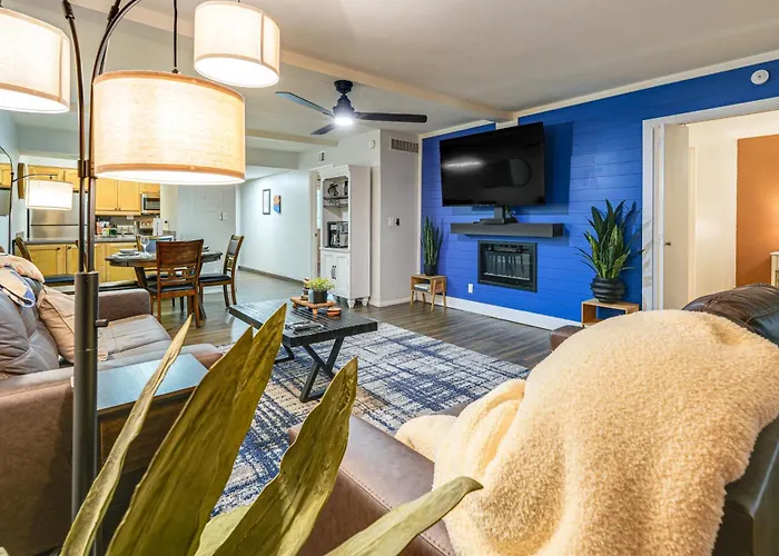 Holiday home < 1 Mi To Old Town Scottsdale: W/ Patio *