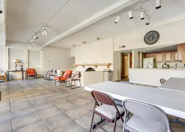< 1 Mi To Old Town Scottsdale: W/ Patio Holiday home *